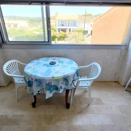 Studio Proche Plage Et Commerces - Parking - Loggia Amenagee - Fr-1-316-175 Apartman *