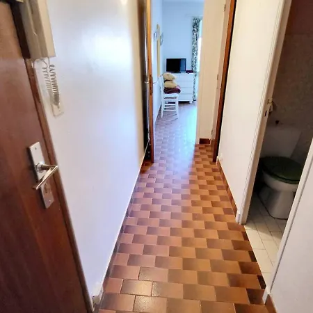 Apartman Studio Proche Plage Et Commerces - Parking - Loggia Amenagee - Fr-1-316-175 *